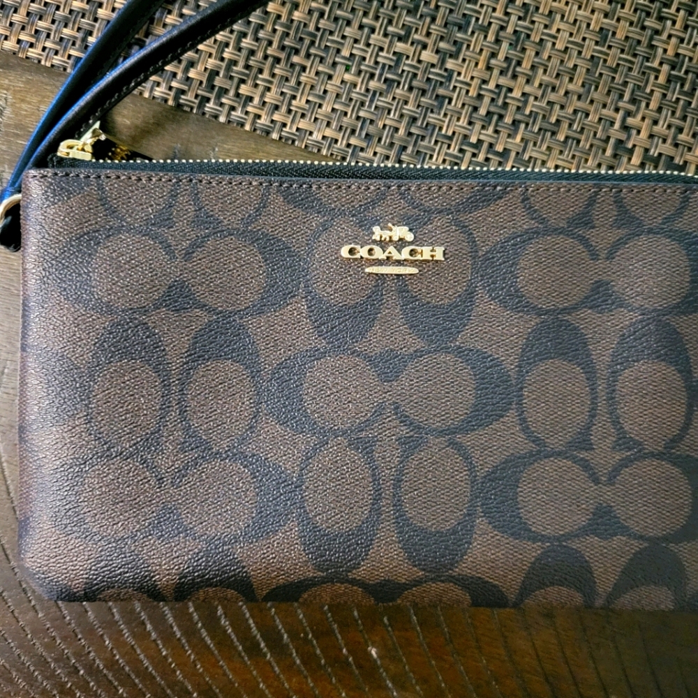 Coach wallet